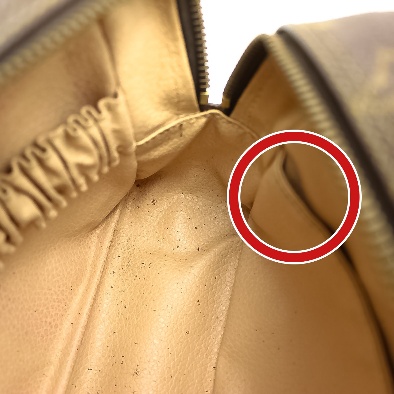 ルイヴィトン モノグラム トゥルース・トワレット28 M47522 デートコード1